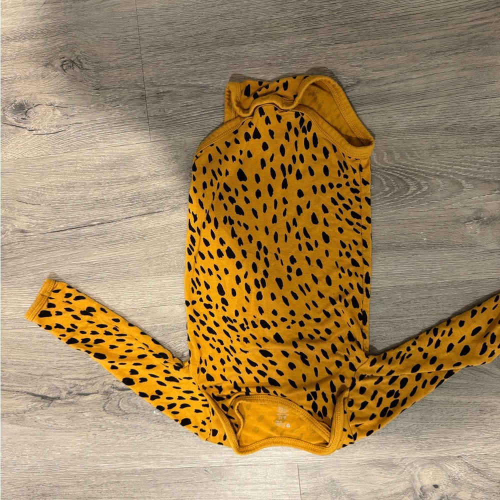 Kyte BABY Mustard and Black Spotted Bodysuit